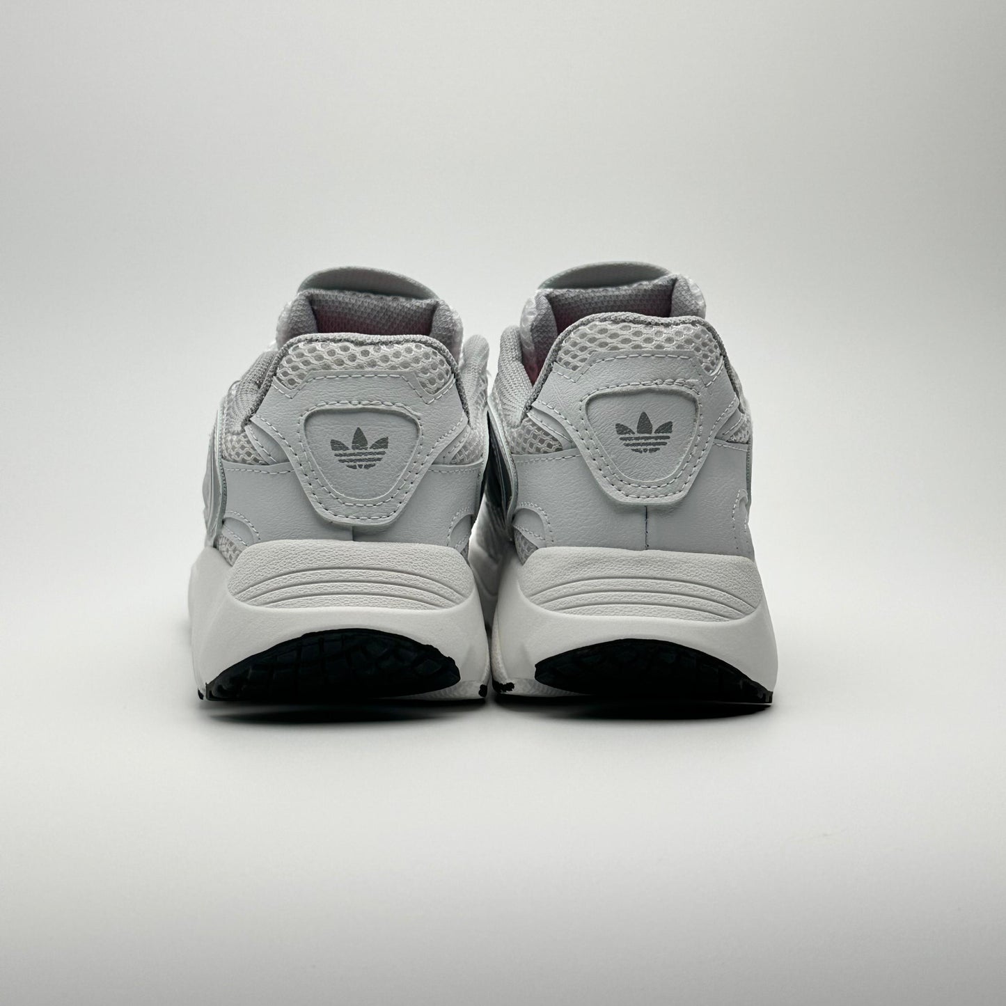 ADIDAS OZMILLEN