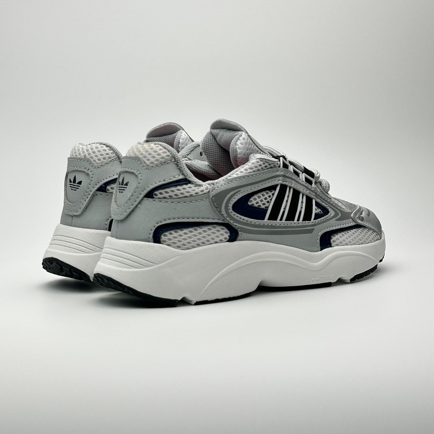 ADIDAS OZMILLEN
