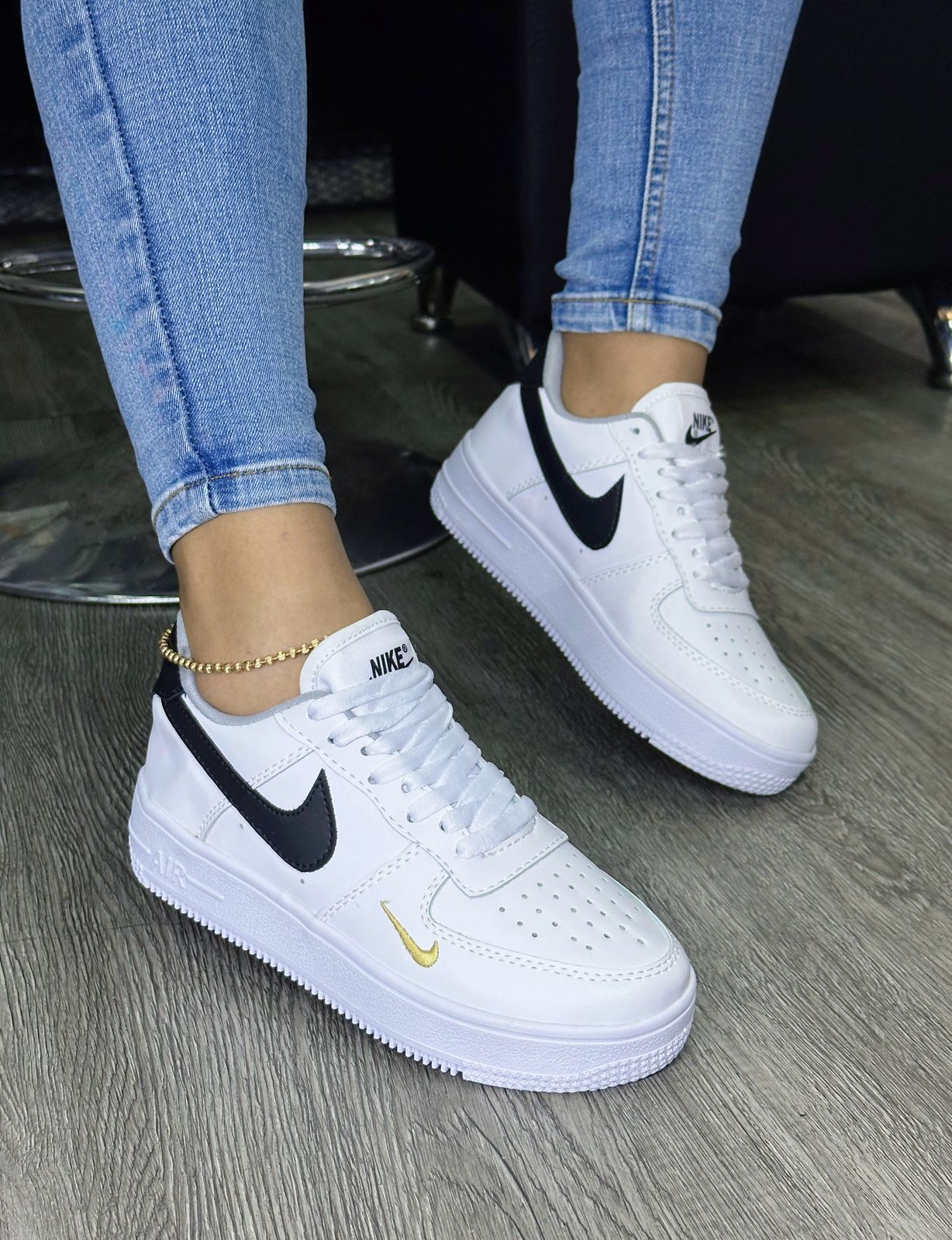 NIKE FORCÉ ONE
