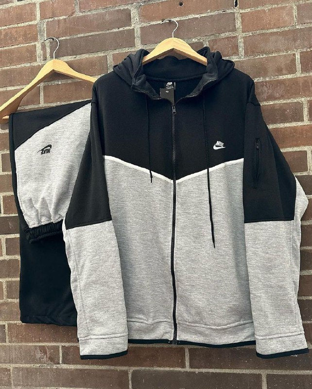 Conjunto Nike Tech