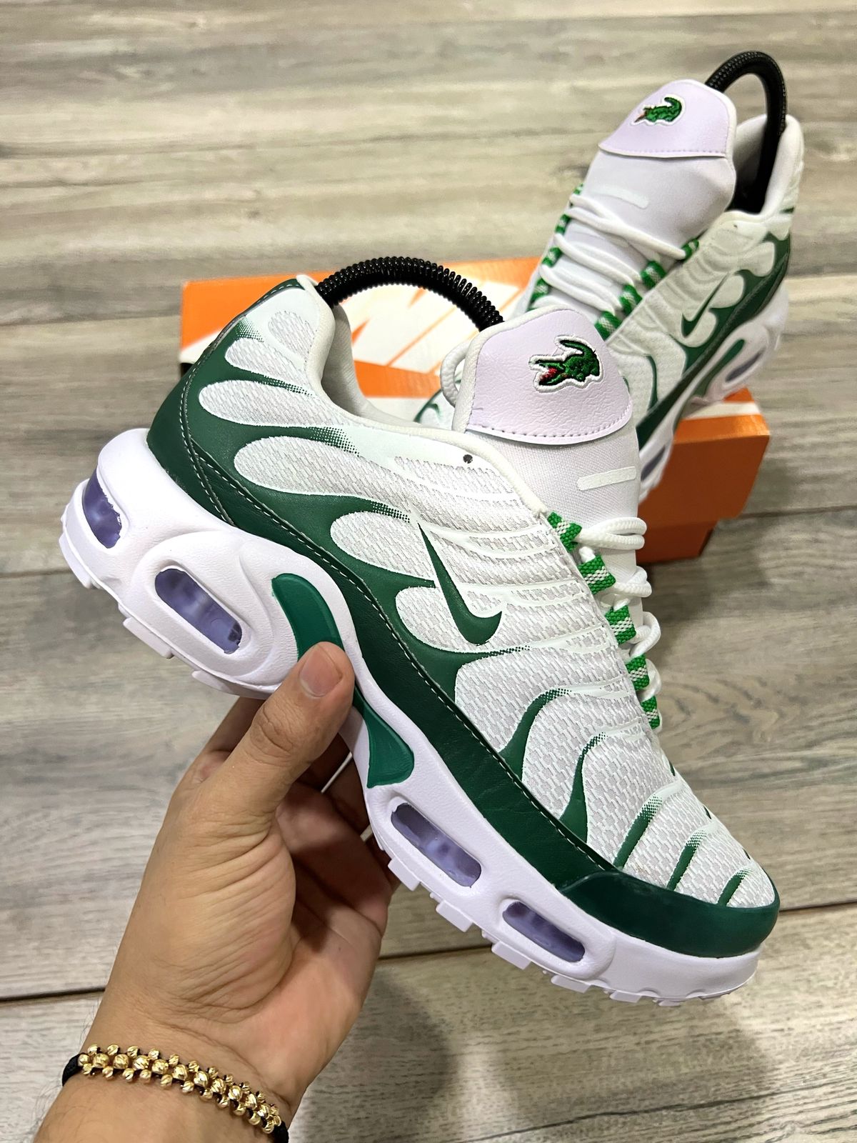 REF: 154 NIKE TN