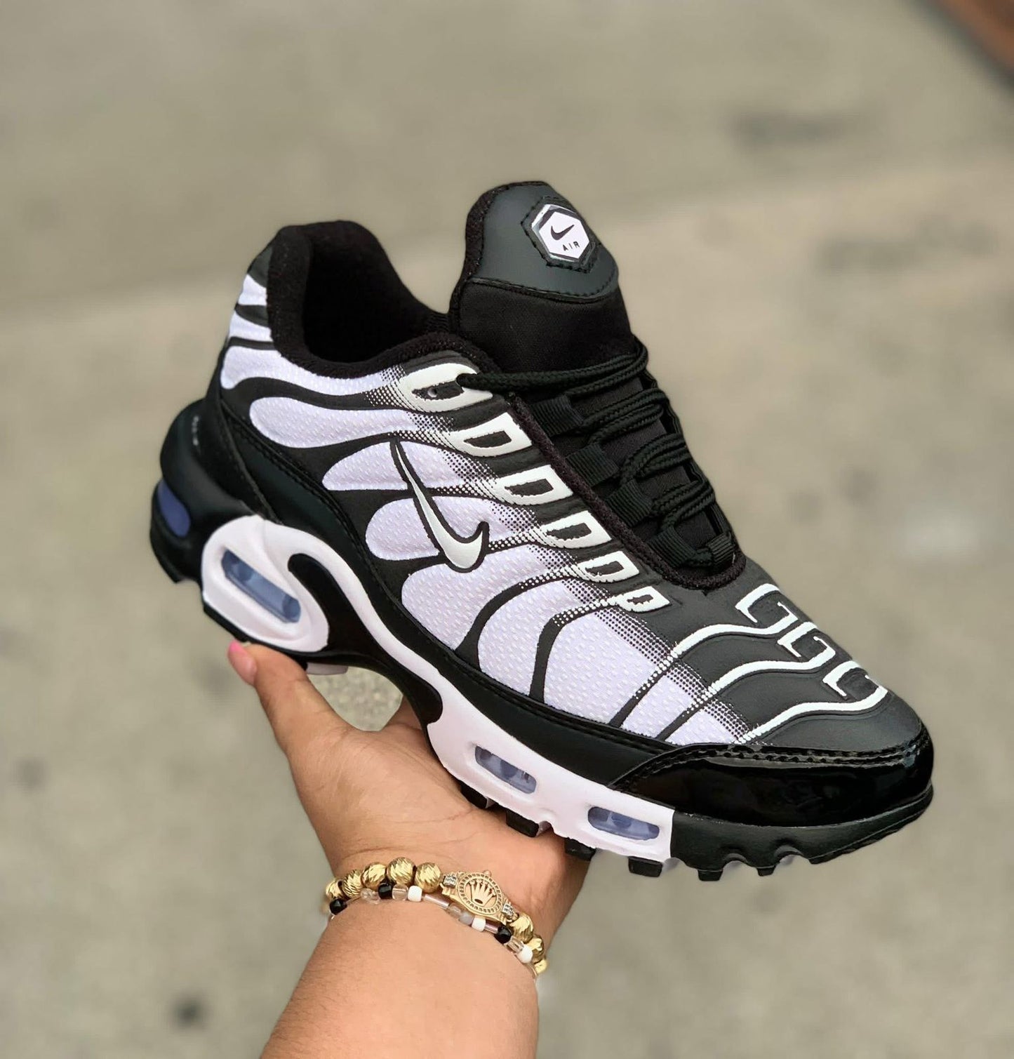 REF: 154 NIKE TN