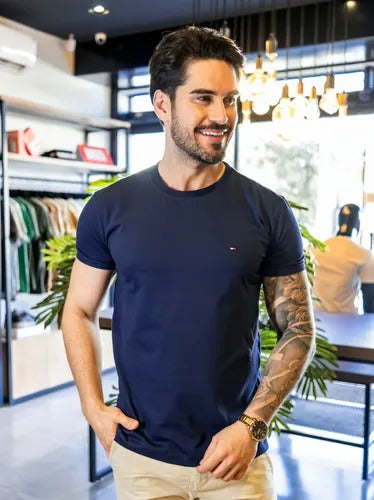 CAMISETA  CLASICA TOMMY HILFIGER BASIC