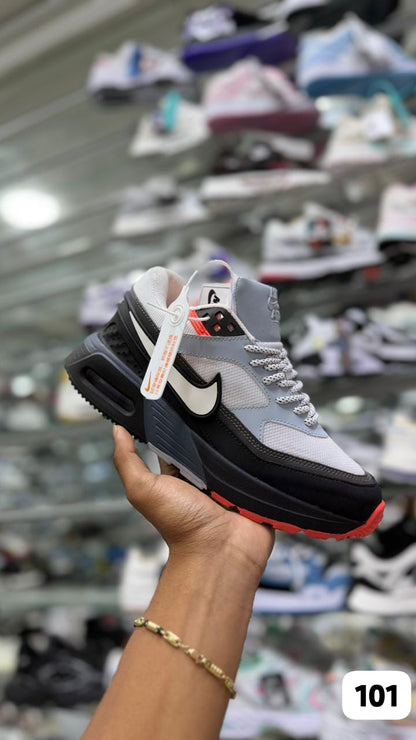 NIKE AIR MAX BM