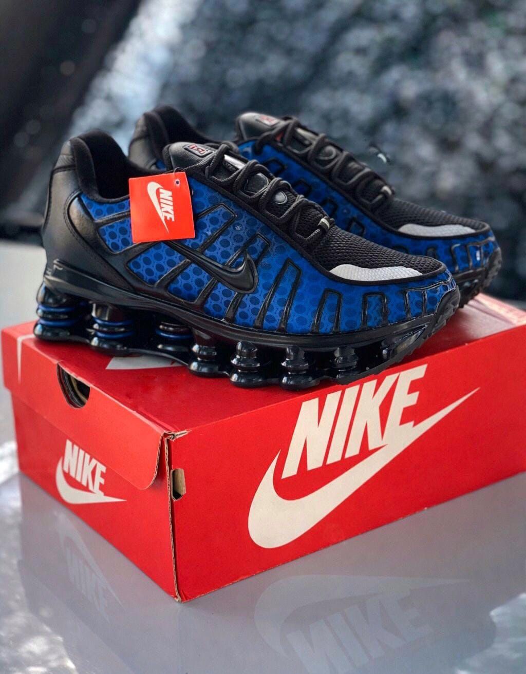 NIKE SHOP TL