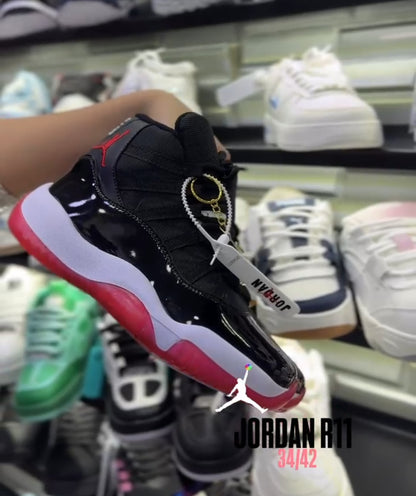Jordan Retro 11 Space Jam