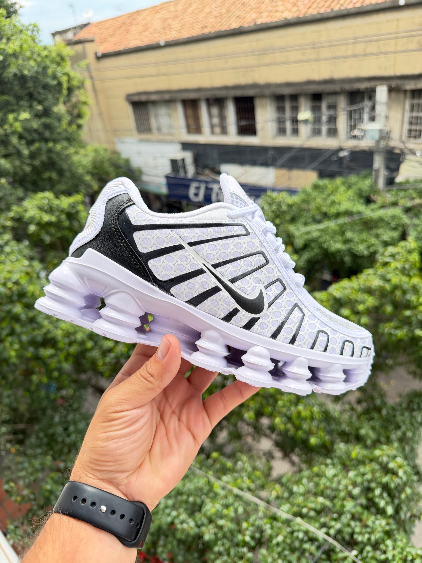 Nike shox dama y caballero