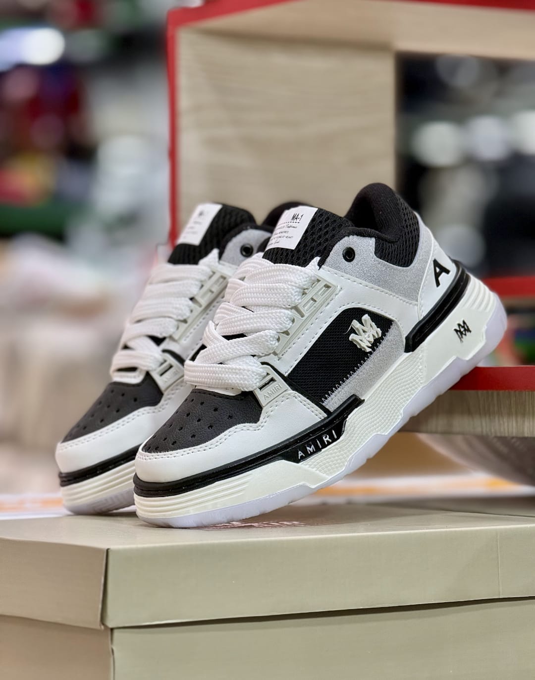 Amiri Tenis