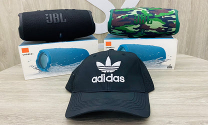 COMBO PARLANTE CHARGE 5 + GORRA